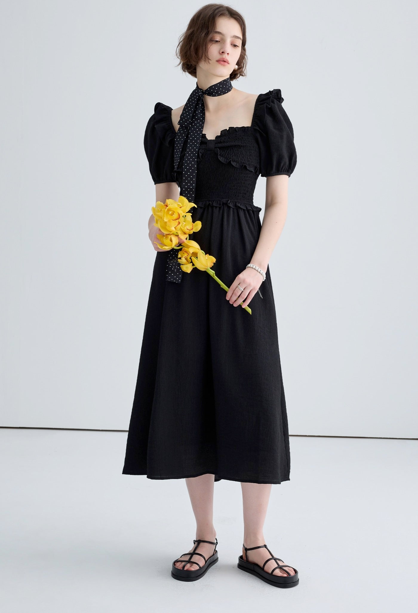 square,bowitie,onepiece,black,white,cool,cute,sexy,modern