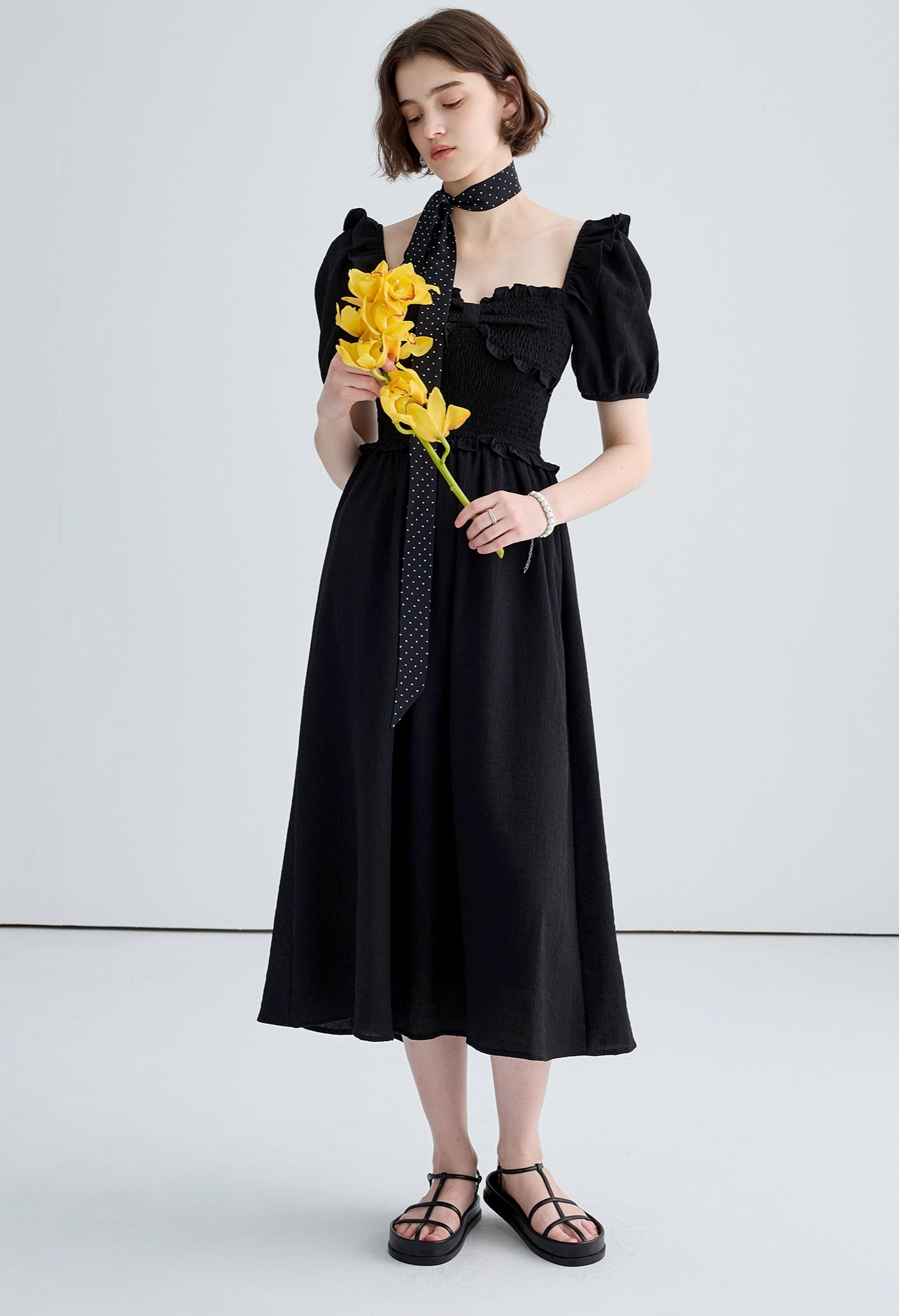 square,bowitie,onepiece,black,white,cool,cute,sexy,modern