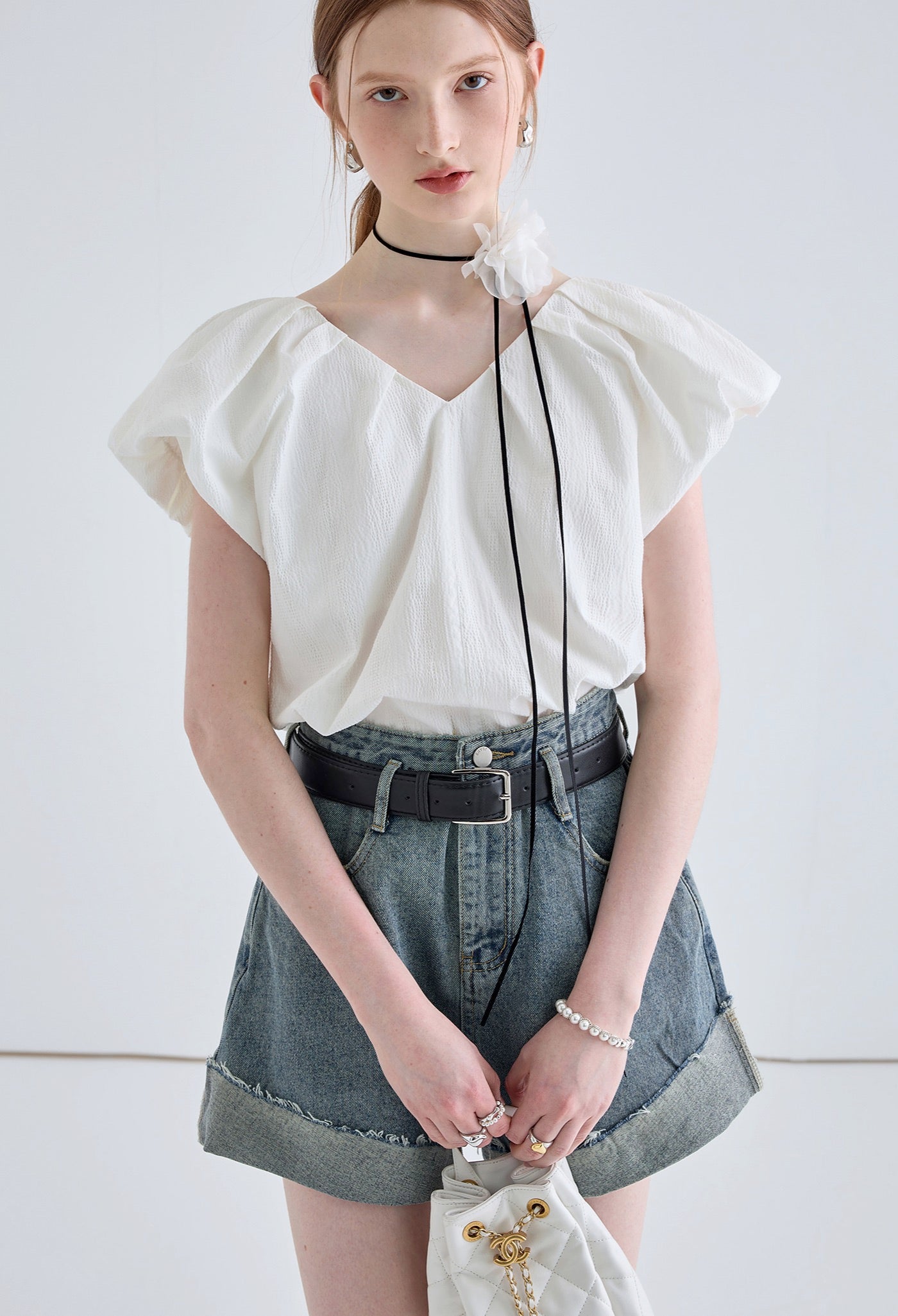vneck,puff,sleeve,simple,cute,cool,sexy,modern,back