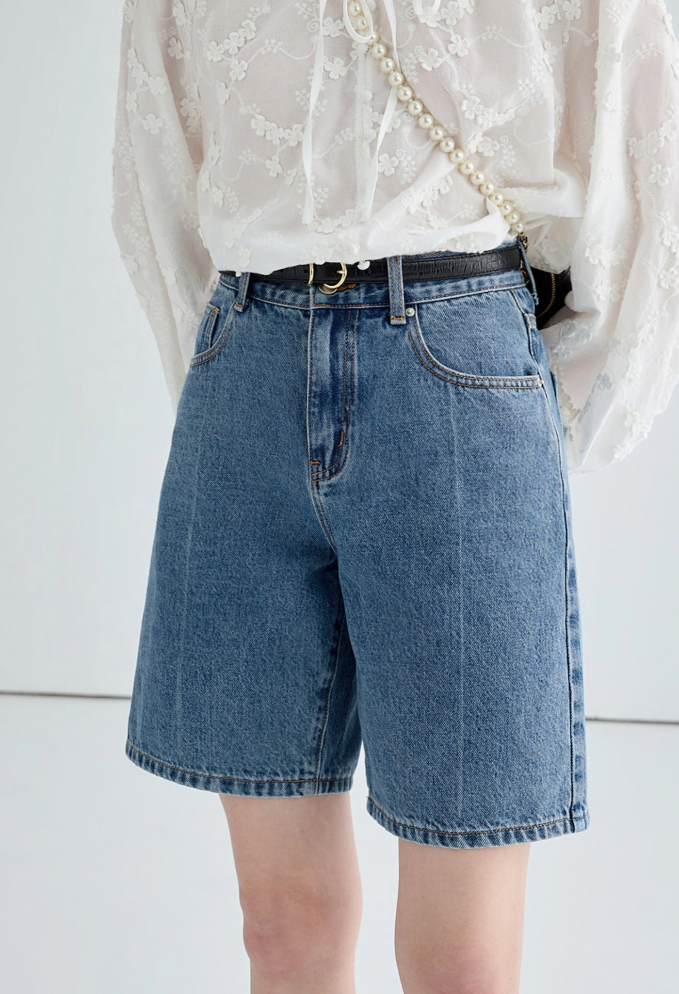 midlength,denim,shortpants,blue,cute,cool,simple,sexy,modern