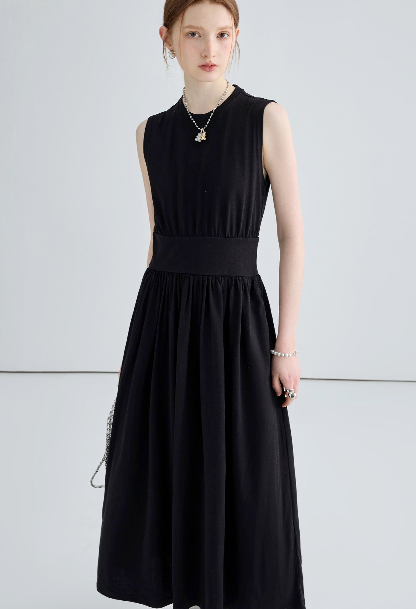 tank,top,dress,black,white,simple,cute,cool,sexy,modern