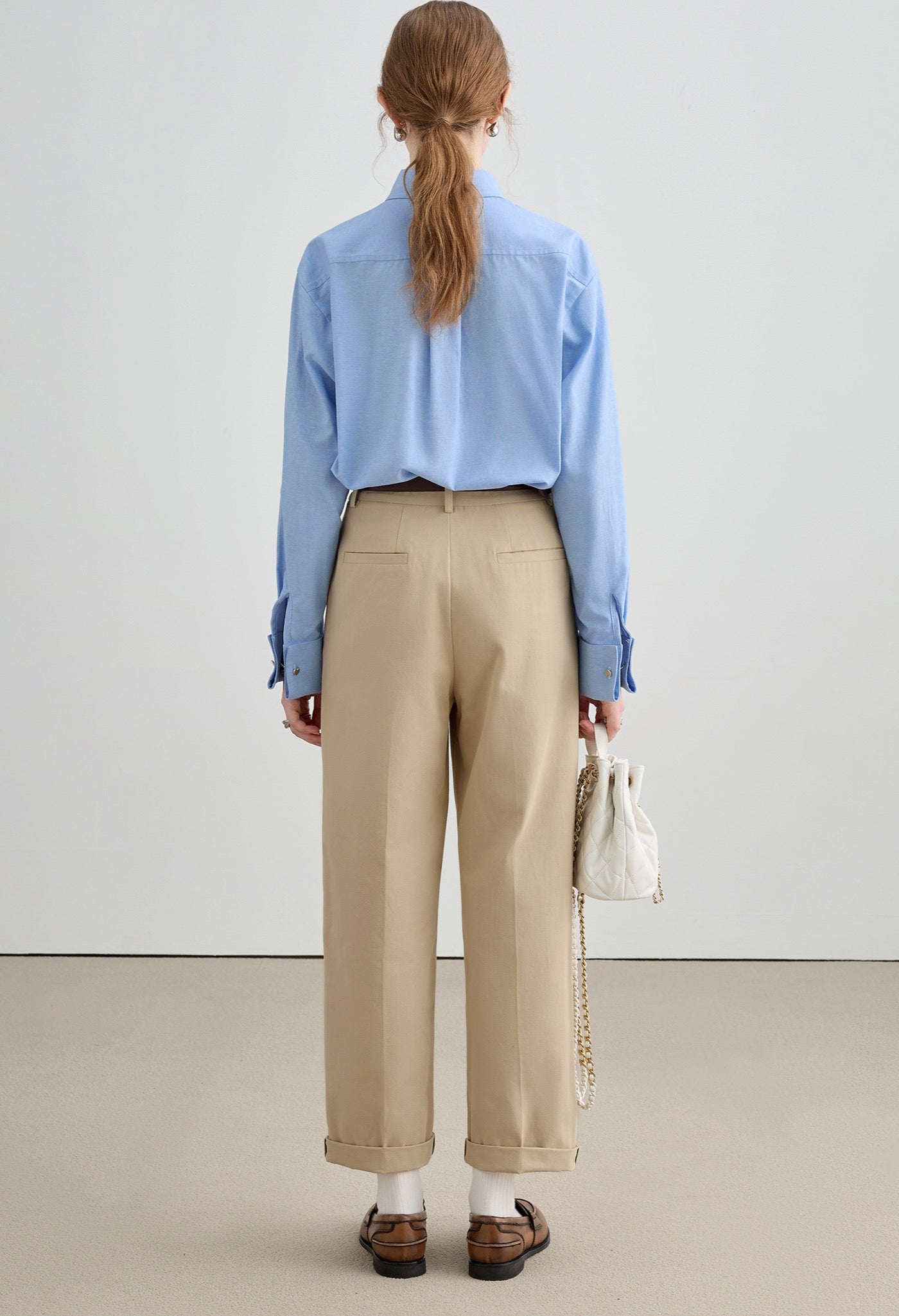 pleated,chino,pants,beige,simple,cute,cool,sexy,modern