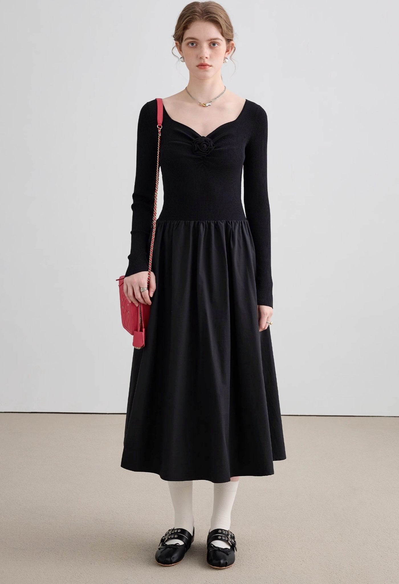 stitched,pleated,dress,black,simple,cool,cute,mode,sexy,modern