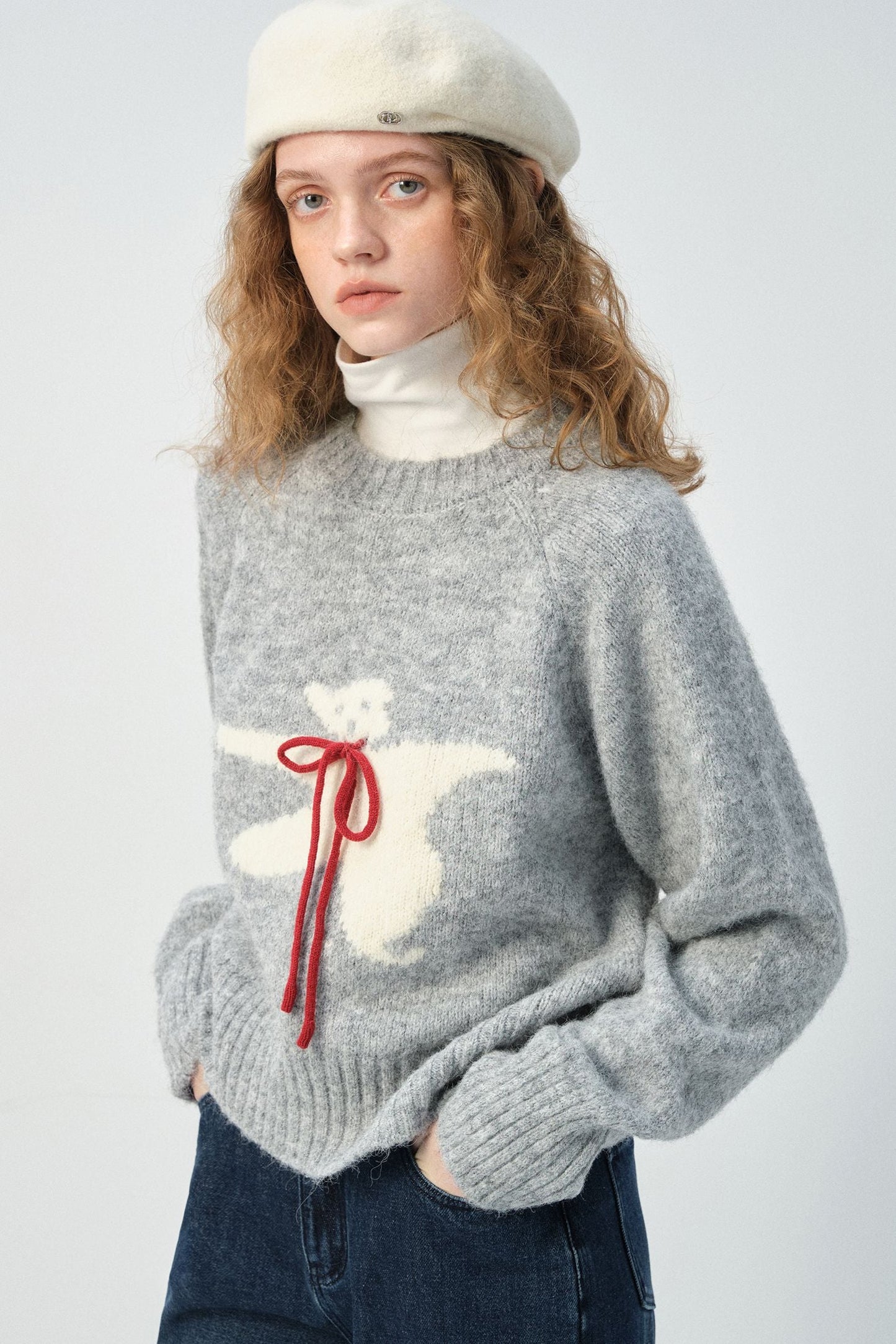 green,beige,red,gray,cartoon,bear,crewneck,sweater,simple,cool,cute,mode,sexy,modern