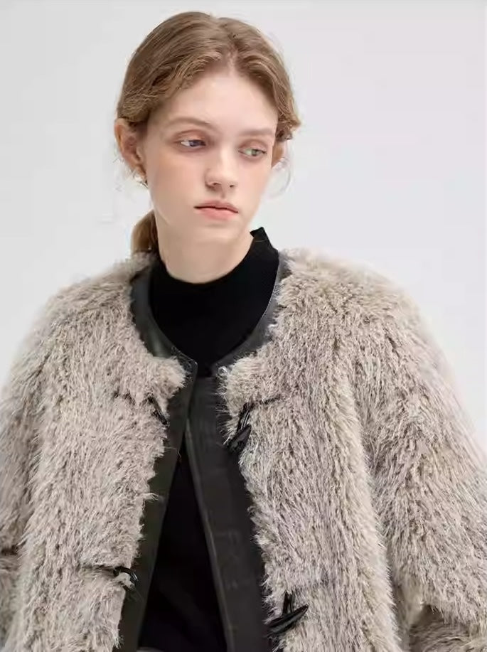 texture,round,collar,horn,fur,coat,chestnut,simple,cool,cute,mode,sexy,modern