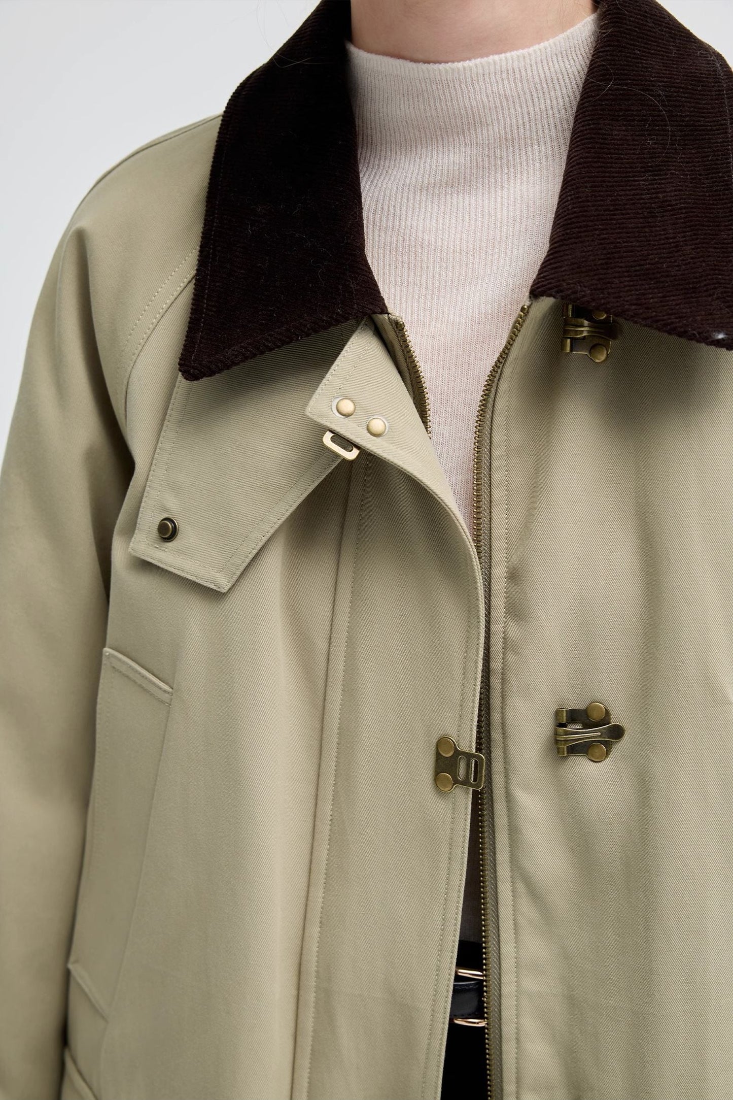 cargo,puffer,jacket,with,contrast,lapels,green,simple,cool,cute,mode,sexy,modern