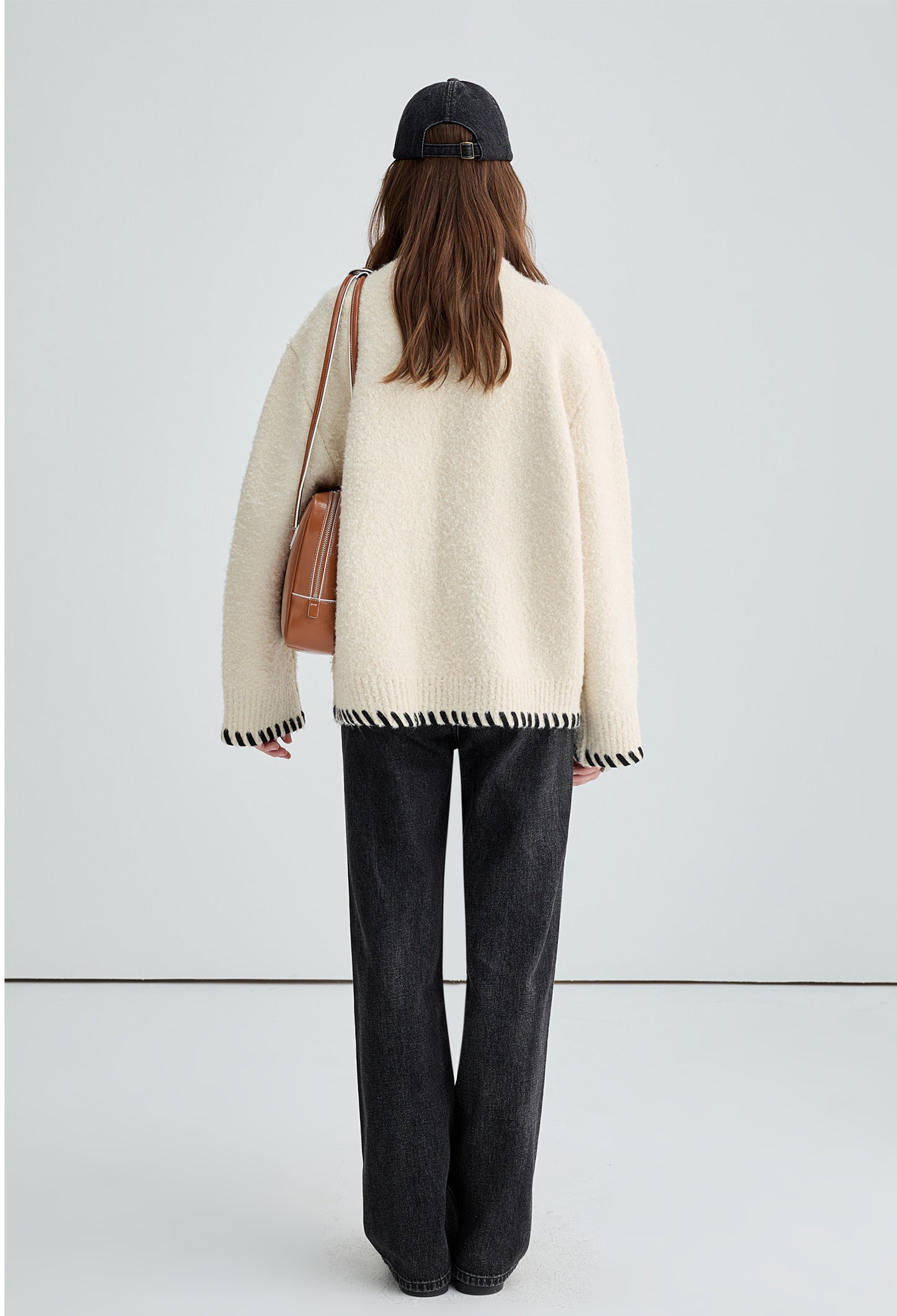 black,piping,turtleneck,sweater,white,cool,cute,sexy,mode,simple