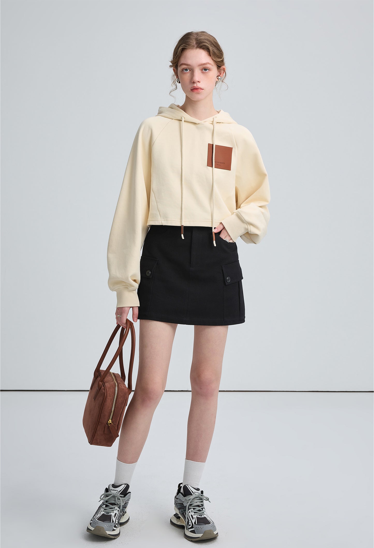 leather,rapel,cropped,hoodie,white,simple,cute,cool,sexy,mode
