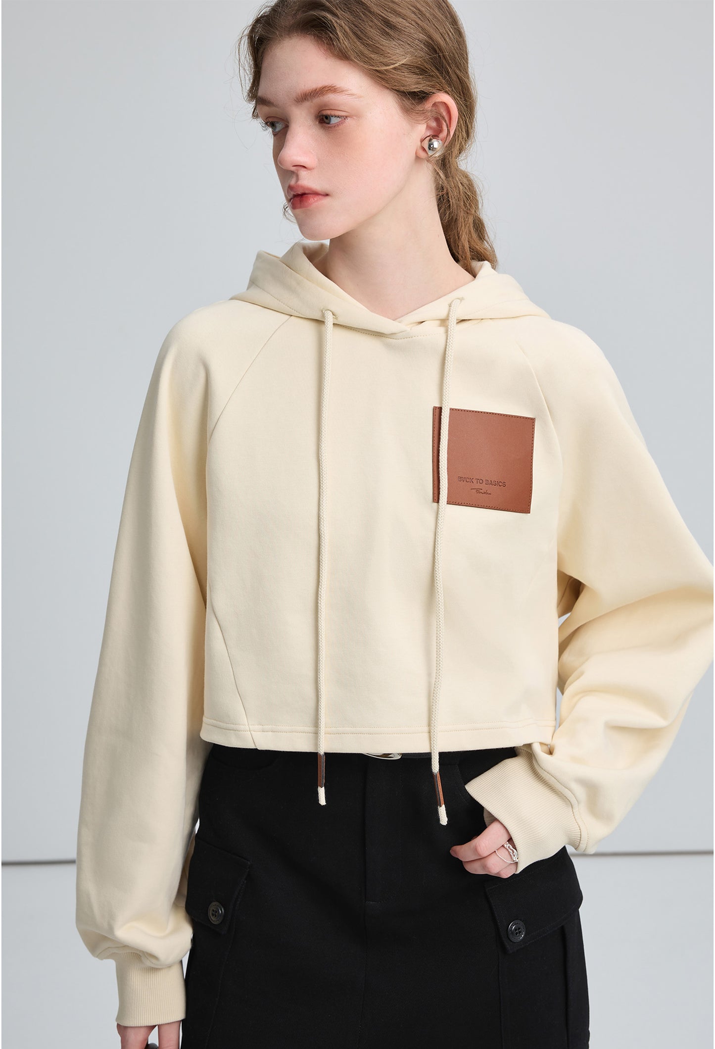 leather,rapel,cropped,hoodie,white,simple,cute,cool,sexy,mode