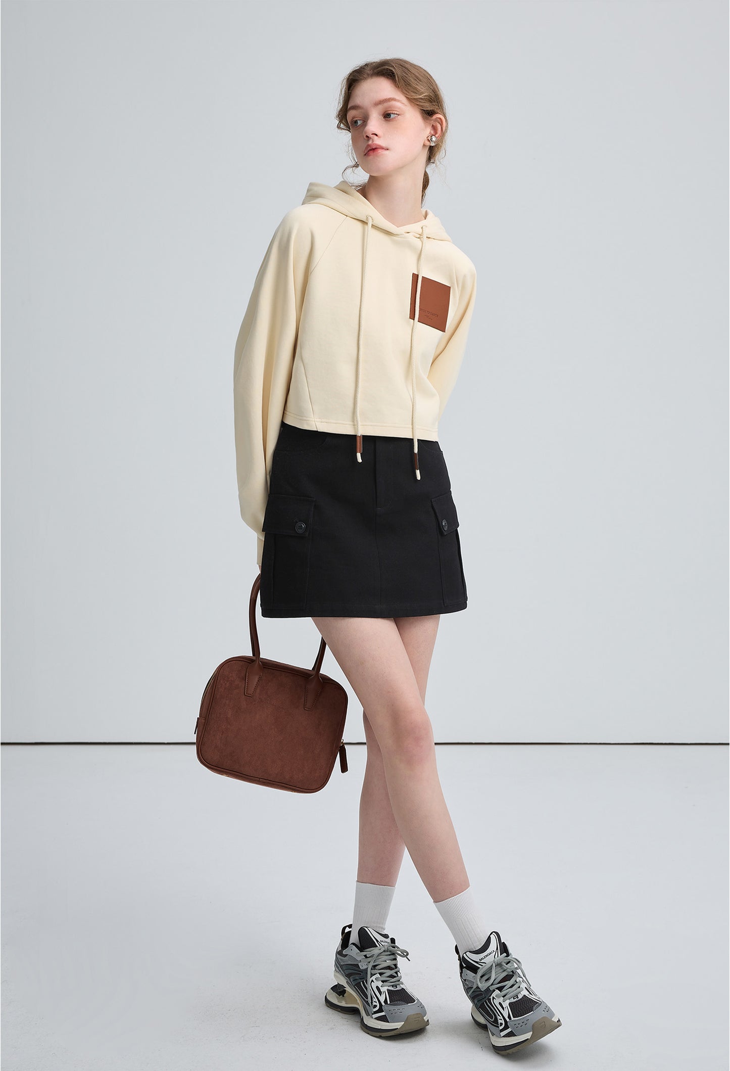 leather,rapel,cropped,hoodie,white,simple,cute,cool,sexy,mode