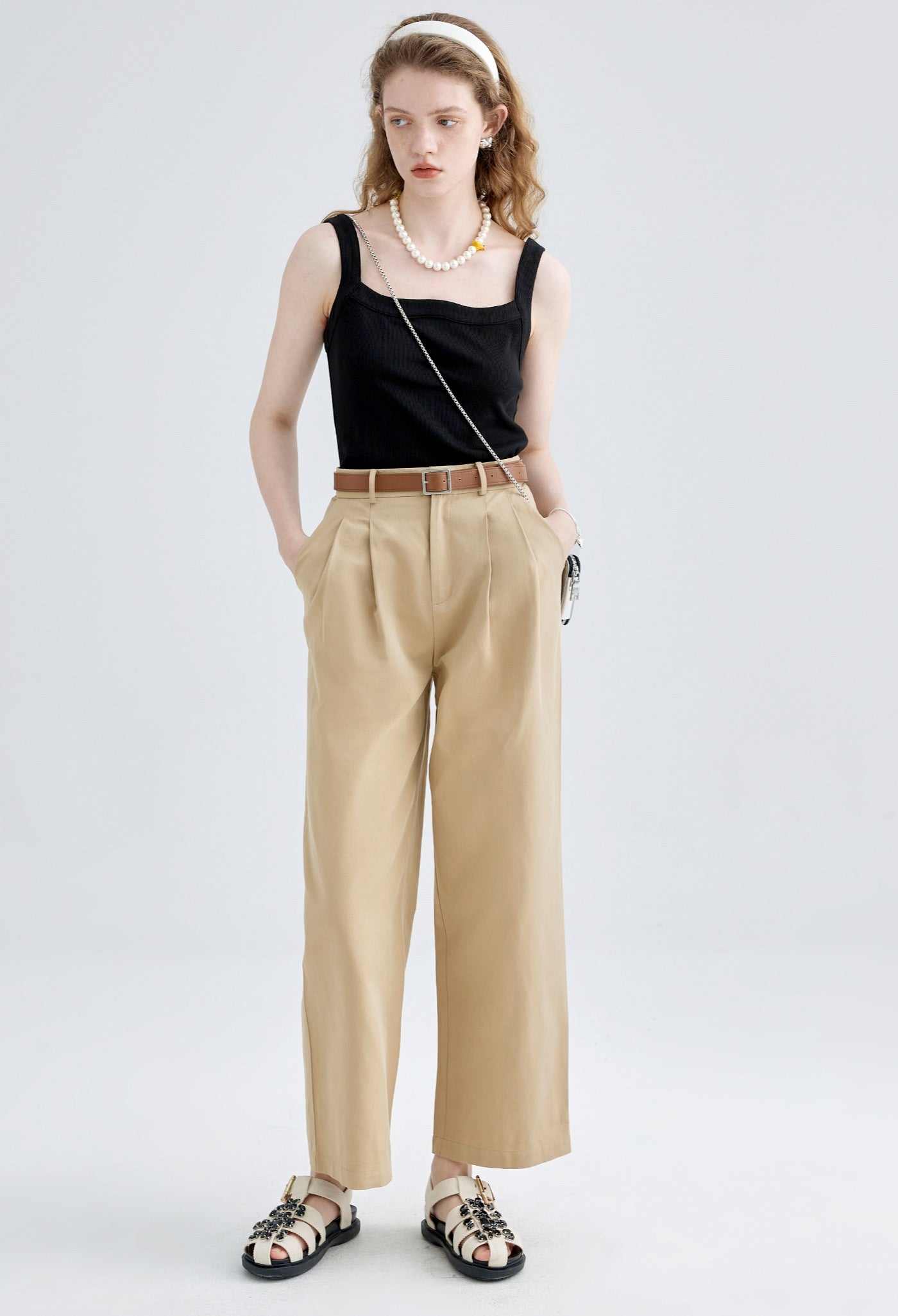 relax,camisole,black,white,simple,cute,cool,sexy,mode