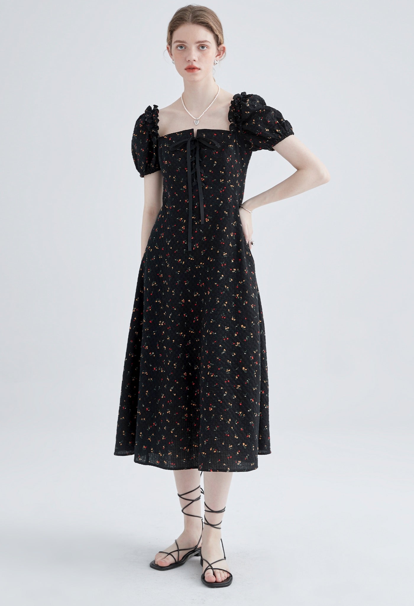 flower,pattern,onepiece,black,cute,cool,simple,modern,