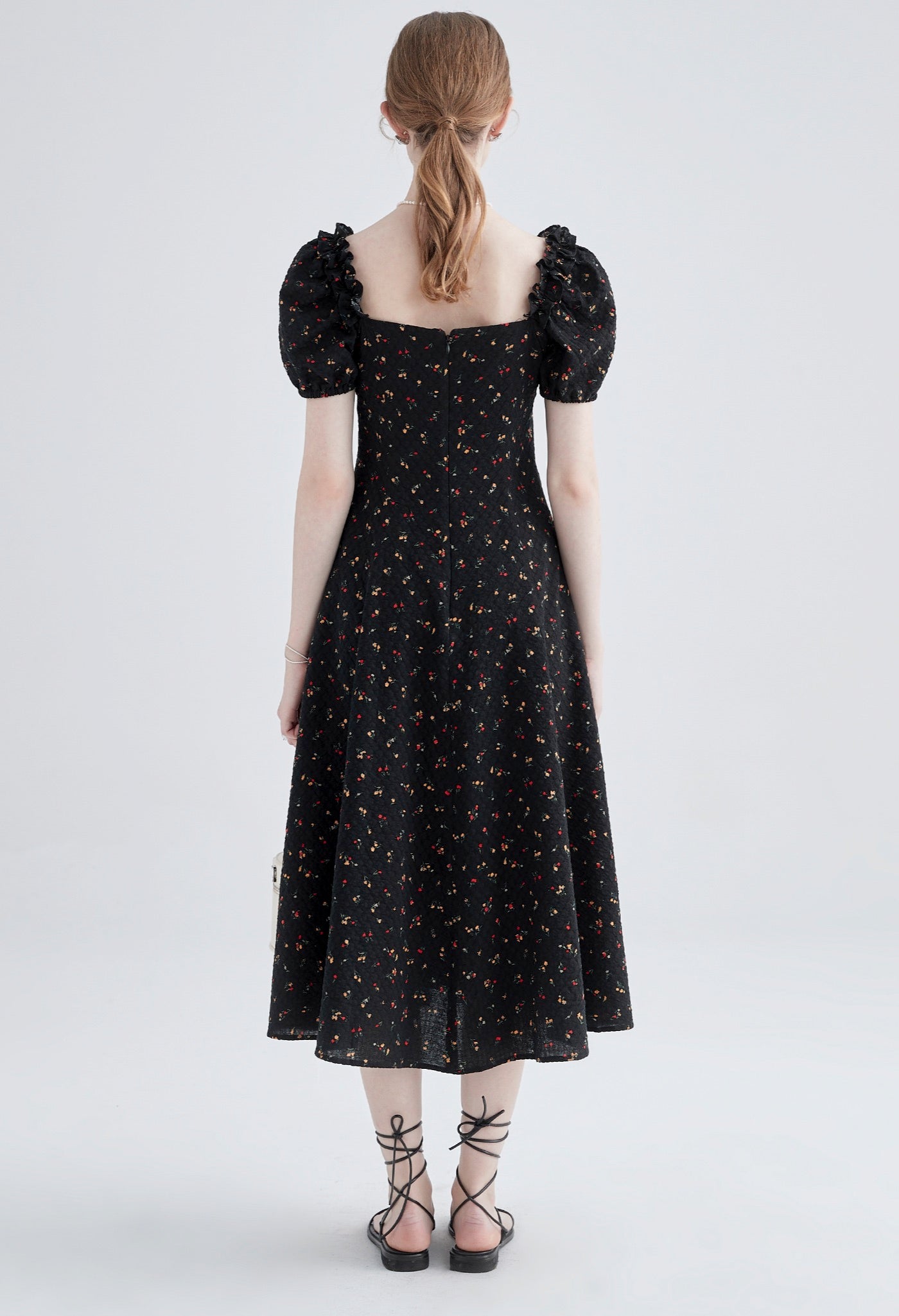 flower,pattern,onepiece,black,cute,cool,simple,modern,