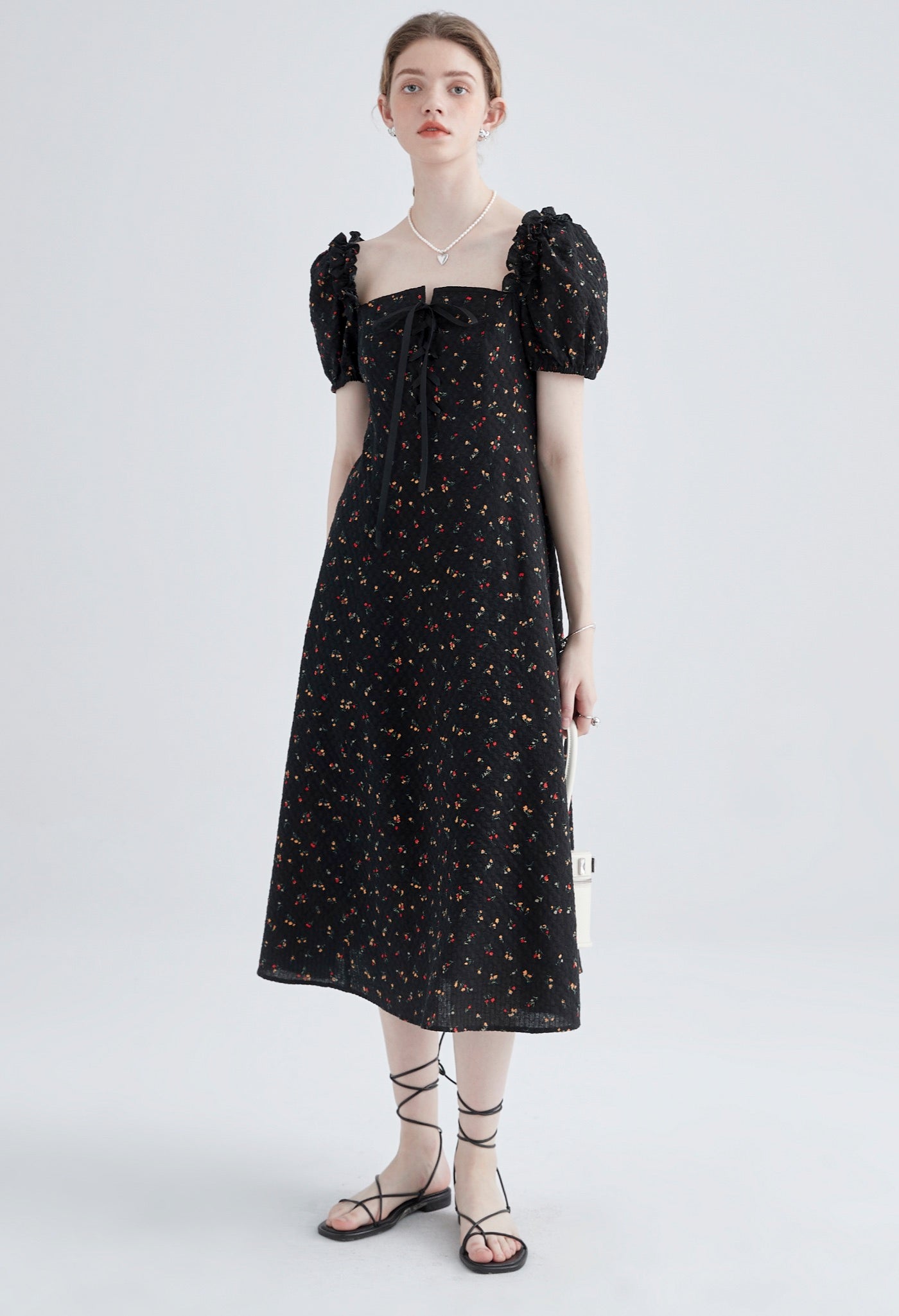 flower,pattern,onepiece,black,cute,cool,simple,modern,