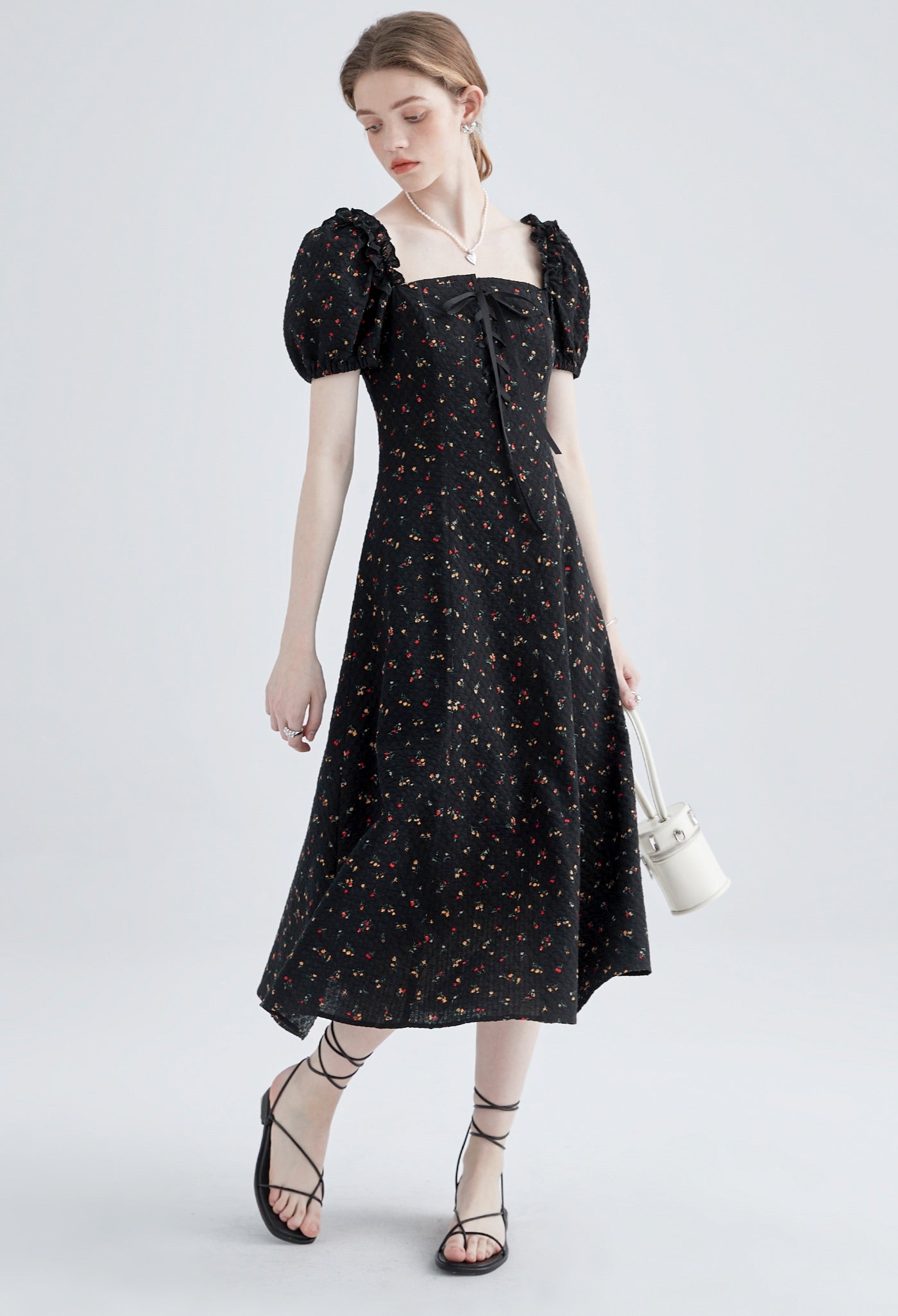 flower,pattern,onepiece,black,cute,cool,simple,modern,