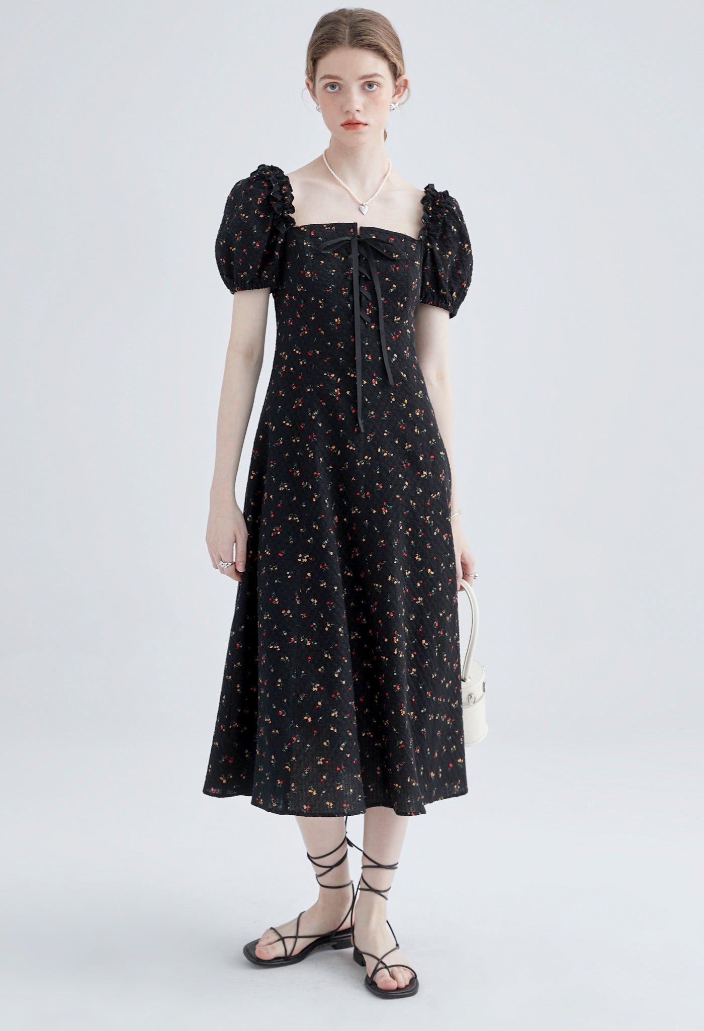 flower,pattern,onepiece,black,cute,cool,simple,modern,
