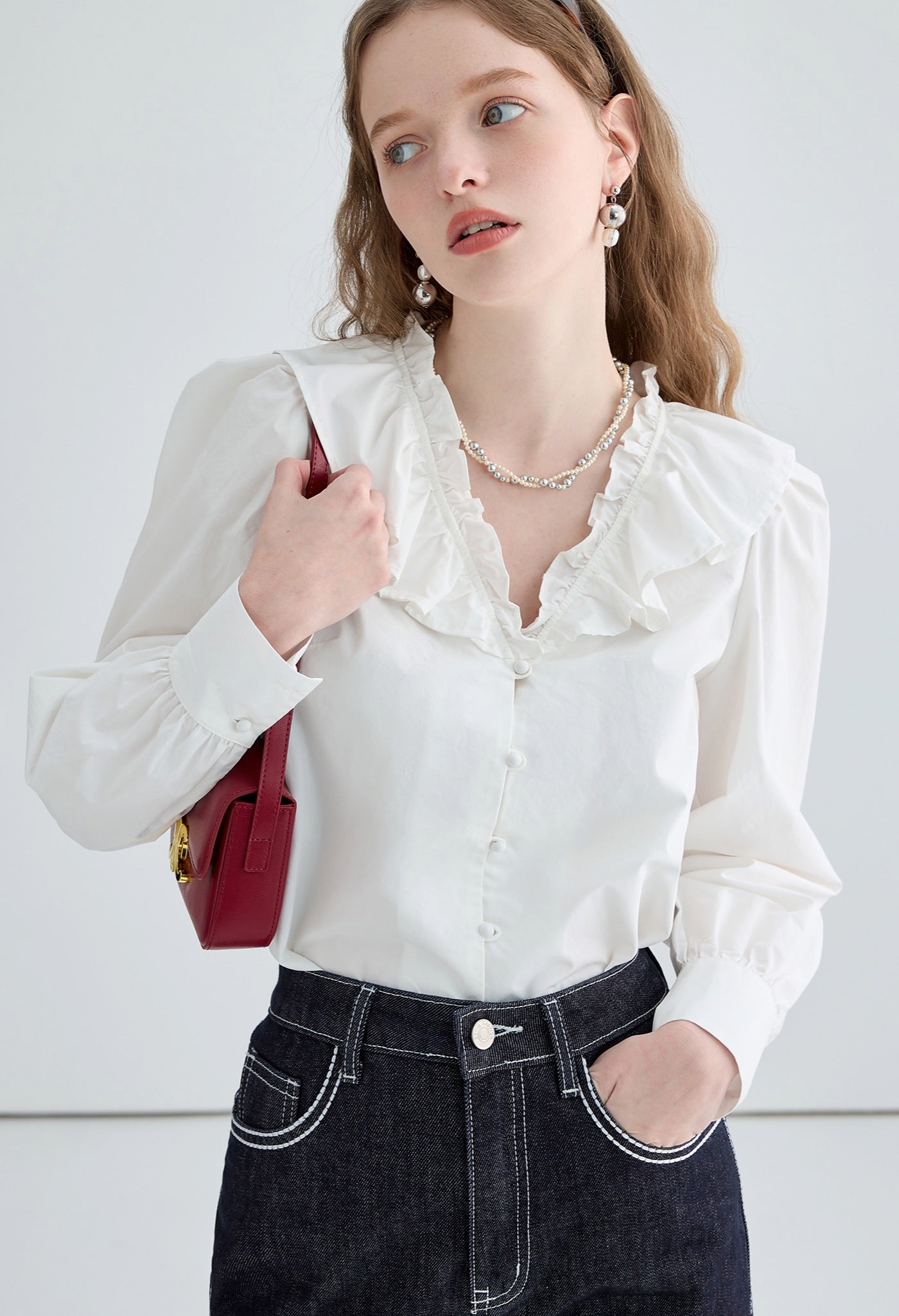 petal,frill,blouse,white,cool,cute,sexy,simple,mode,modern