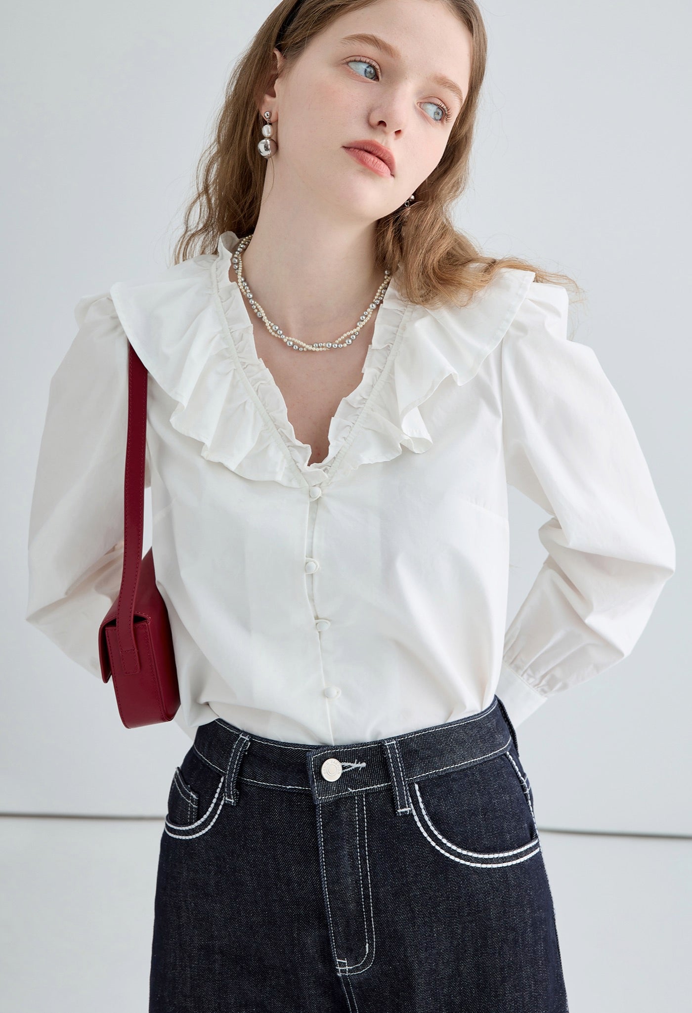 petal,frill,blouse,white,cool,cute,sexy,simple,mode,modern