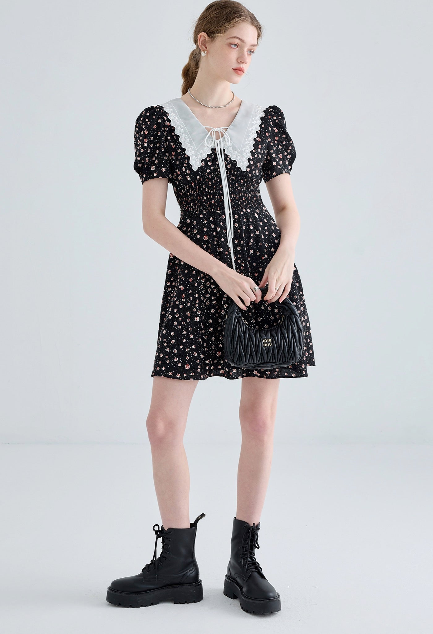 buttefly,floral,dress,black,white,collar,simple,cute,cool,sexy,modern