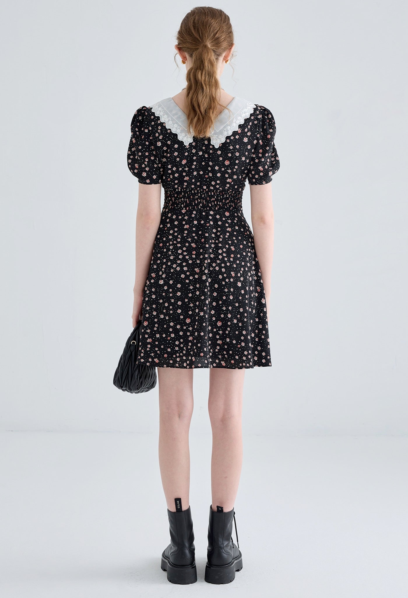 buttefly,floral,dress,black,white,collar,simple,cute,cool,sexy,modern