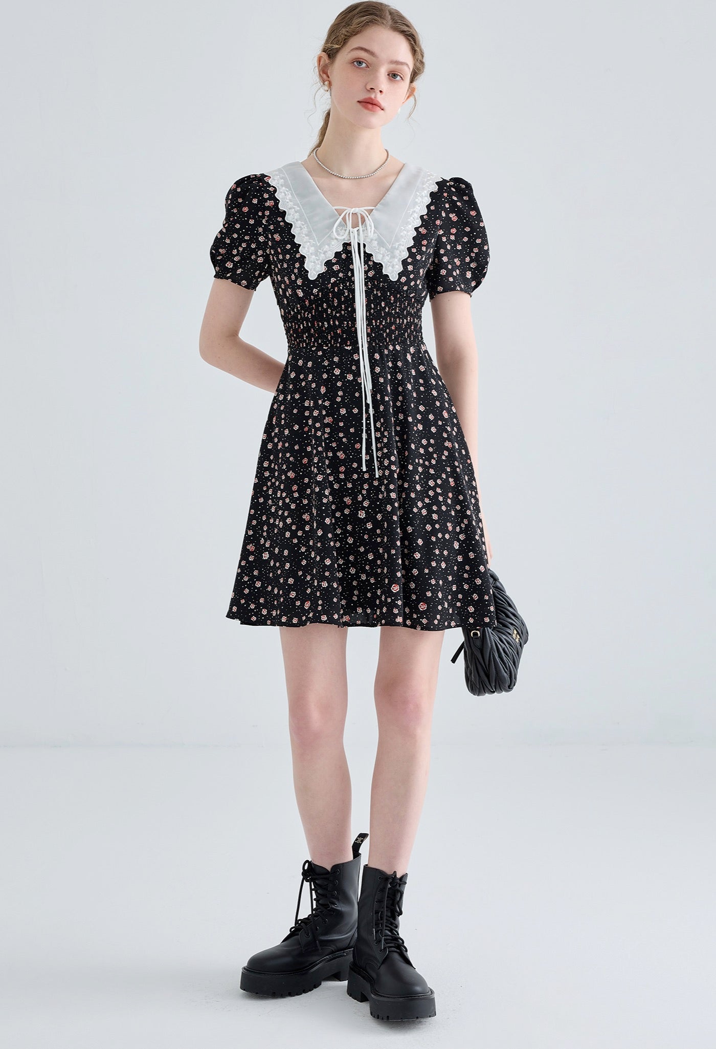 buttefly,floral,dress,black,white,collar,simple,cute,cool,sexy,modern