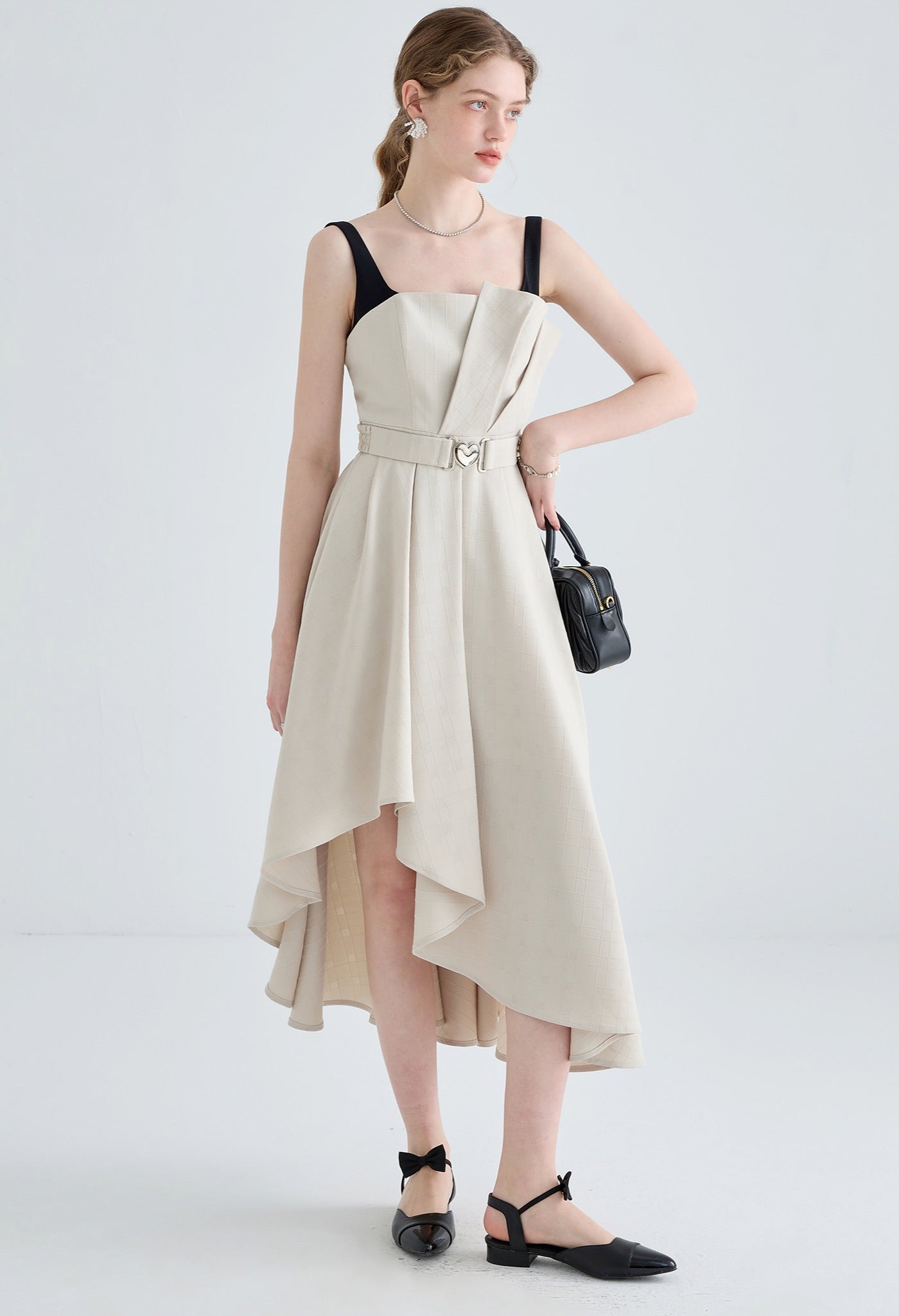 sling,frill,dress,white,black,cool,cute,simple,sexy,modern