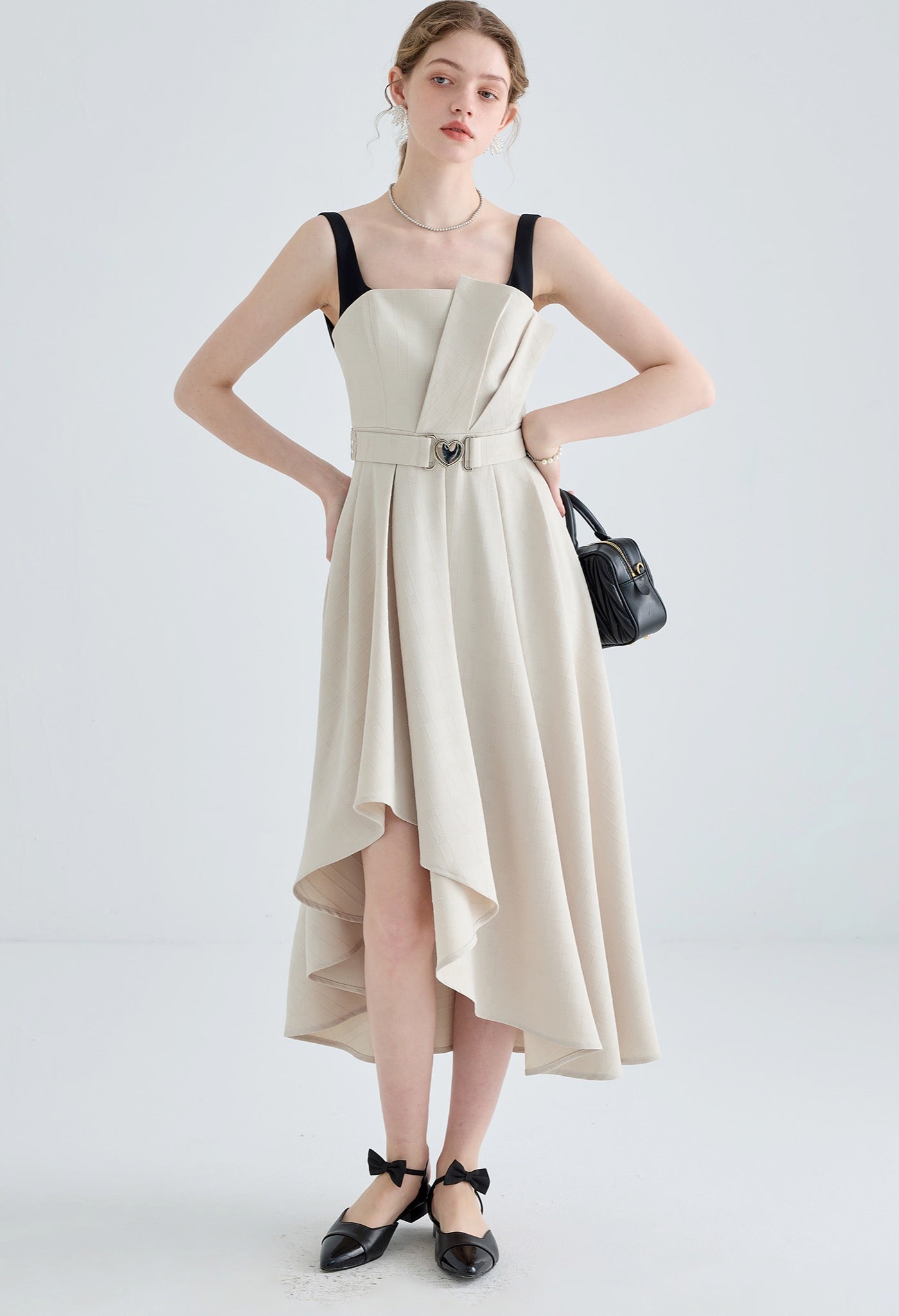 sling,frill,dress,white,black,cool,cute,simple,sexy,modern