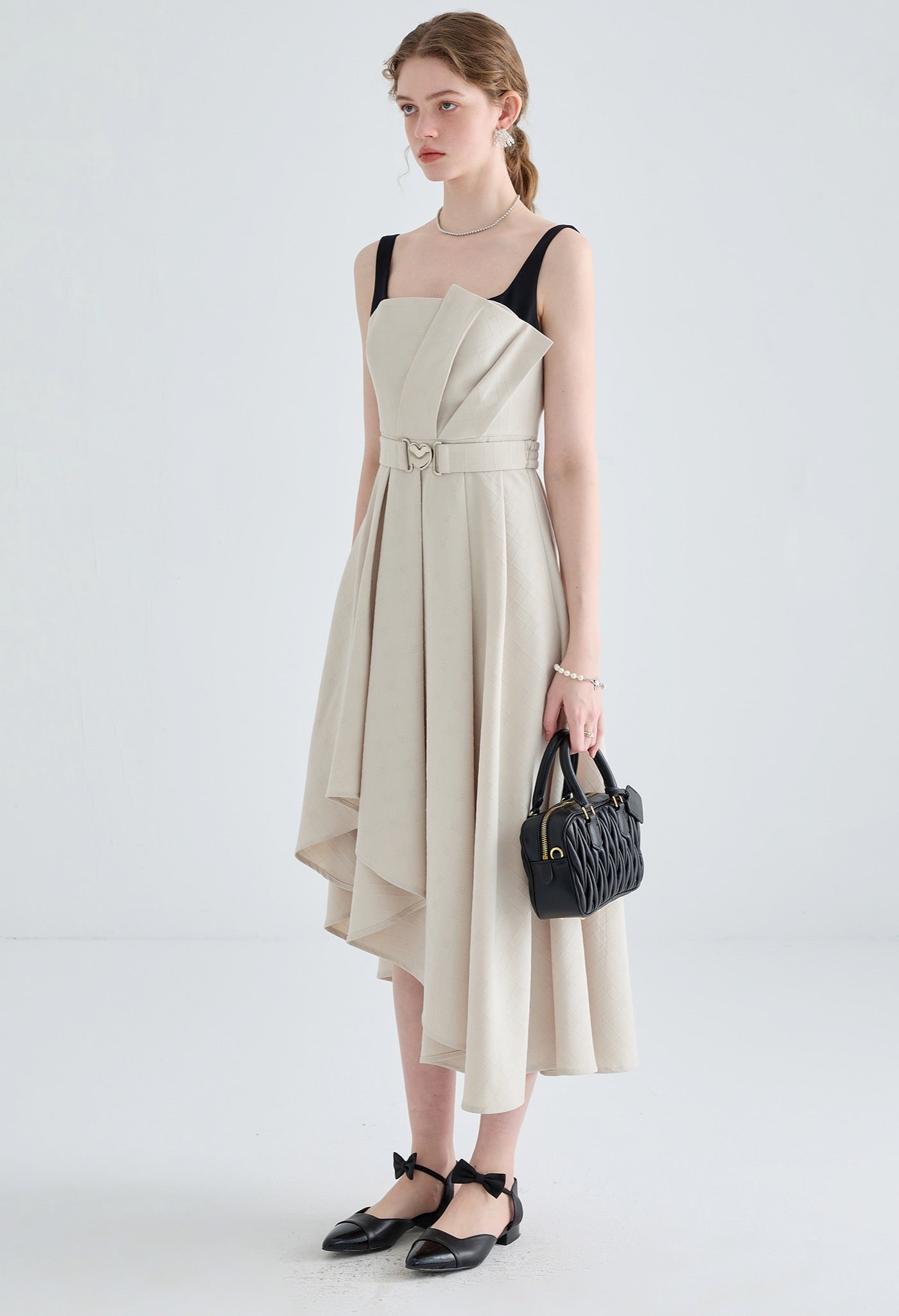 sling,frill,dress,white,black,cool,cute,simple,sexy,modern