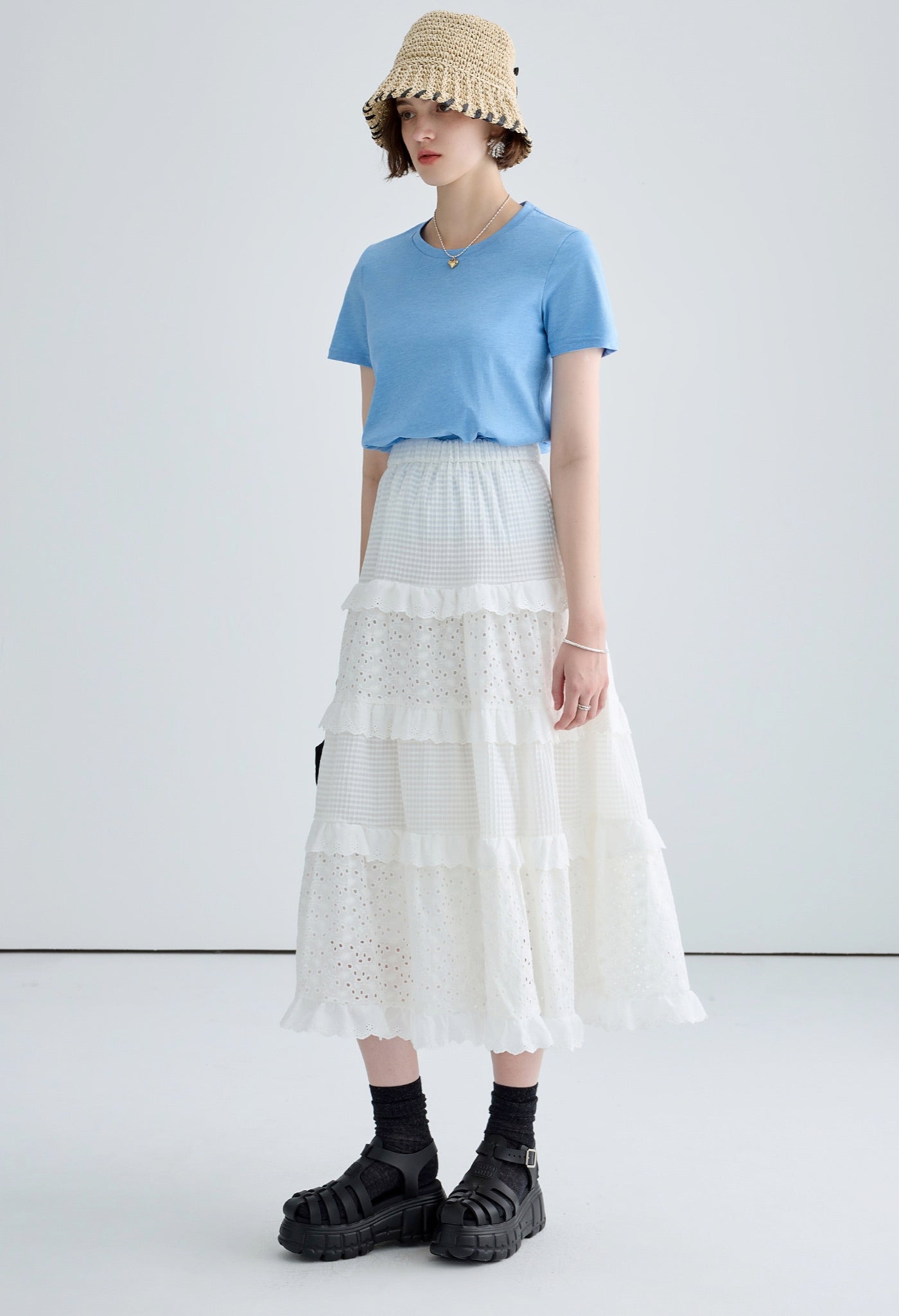 lace,layered,skirt,white,simple,cute,cool,modern,sexy,