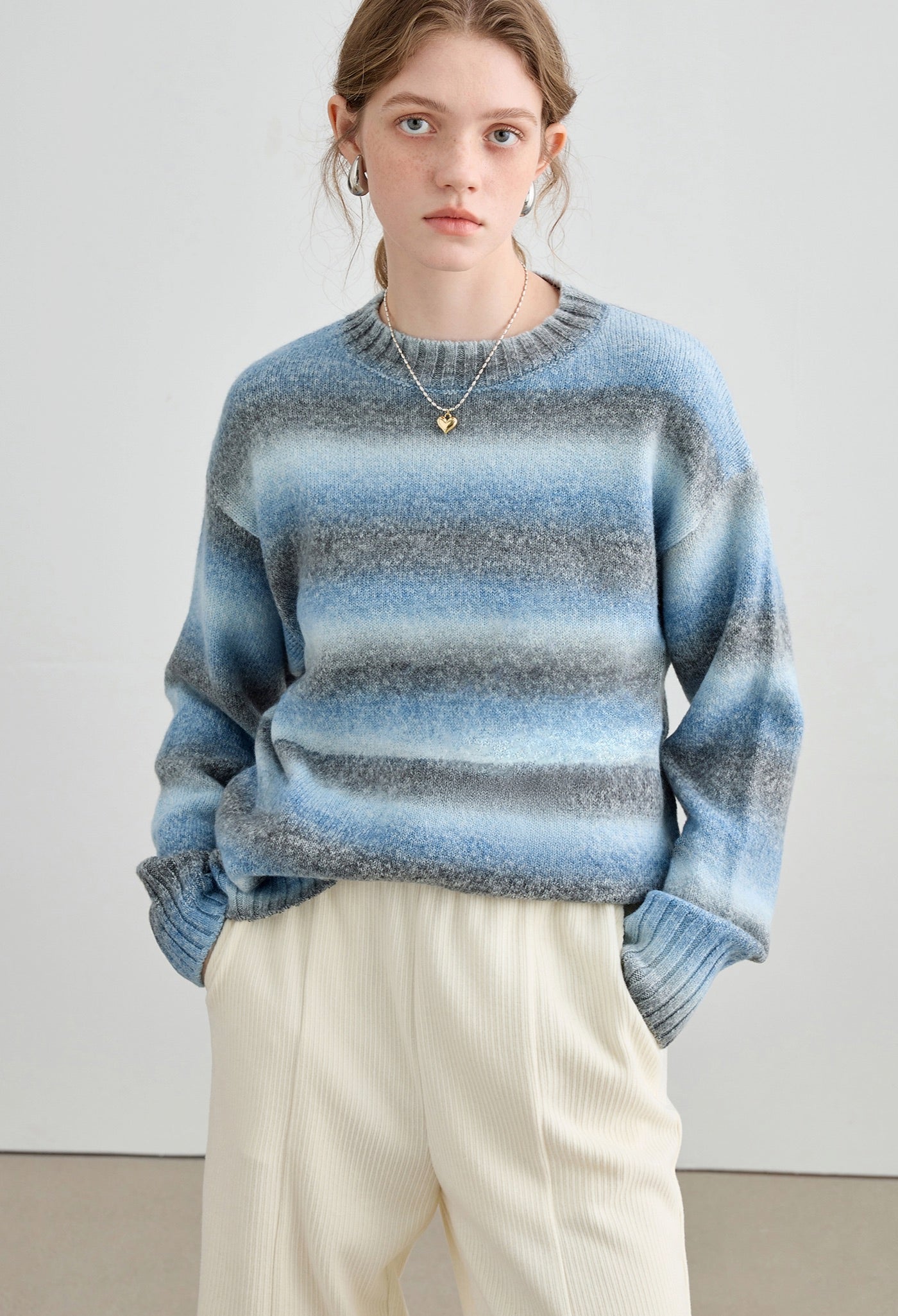 striped,sweater,blue,simple,cute,cool,sexy,mode,modern,