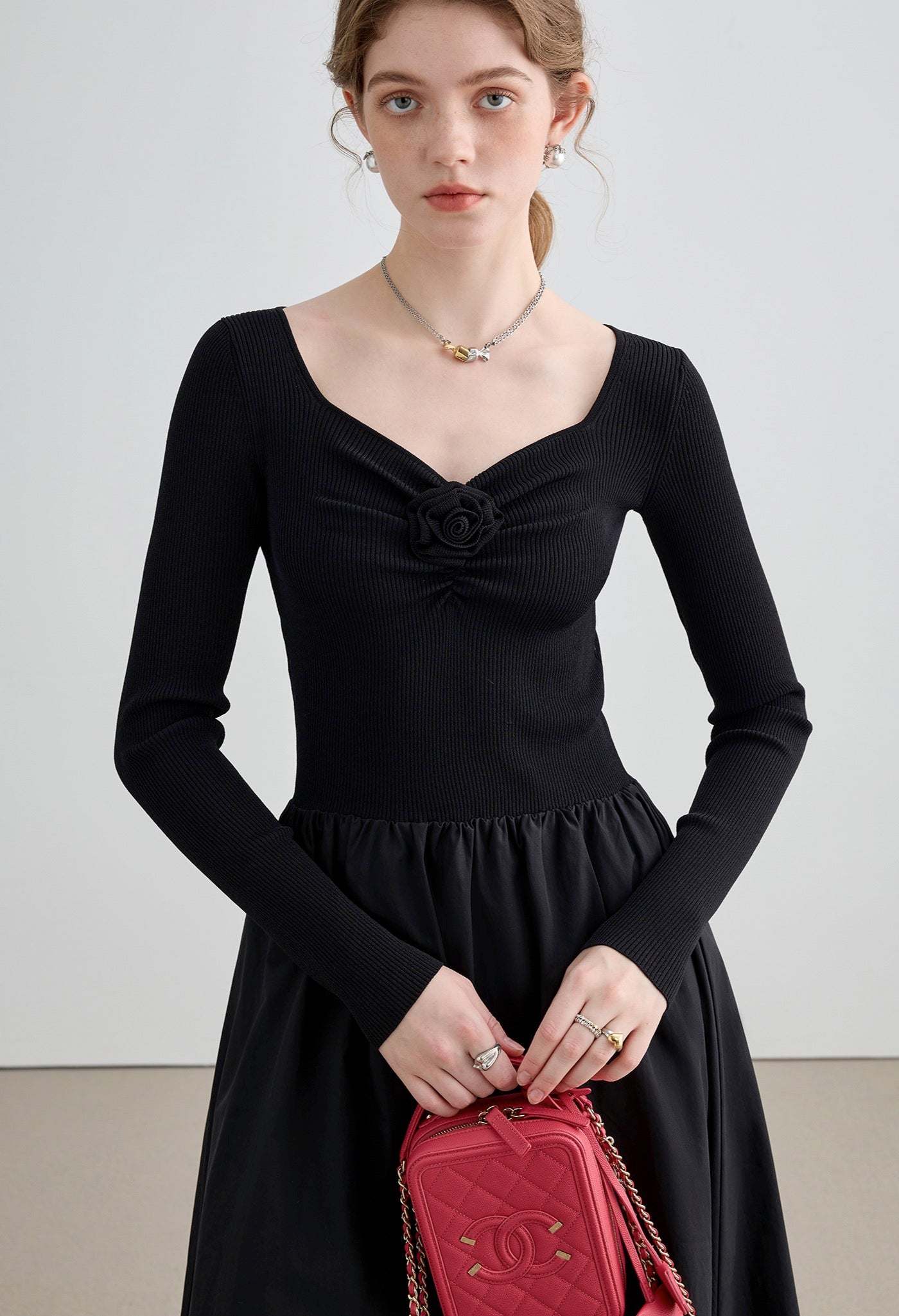 stitched,pleated,dress,black,simple,cool,cute,mode,sexy,modern