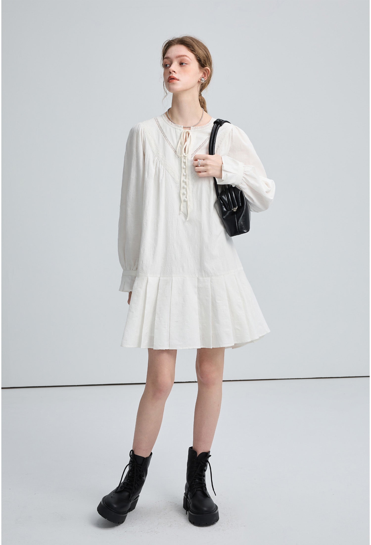 ethinical,shirt,onepiece,simple,white,cool,cute,sexy,mode