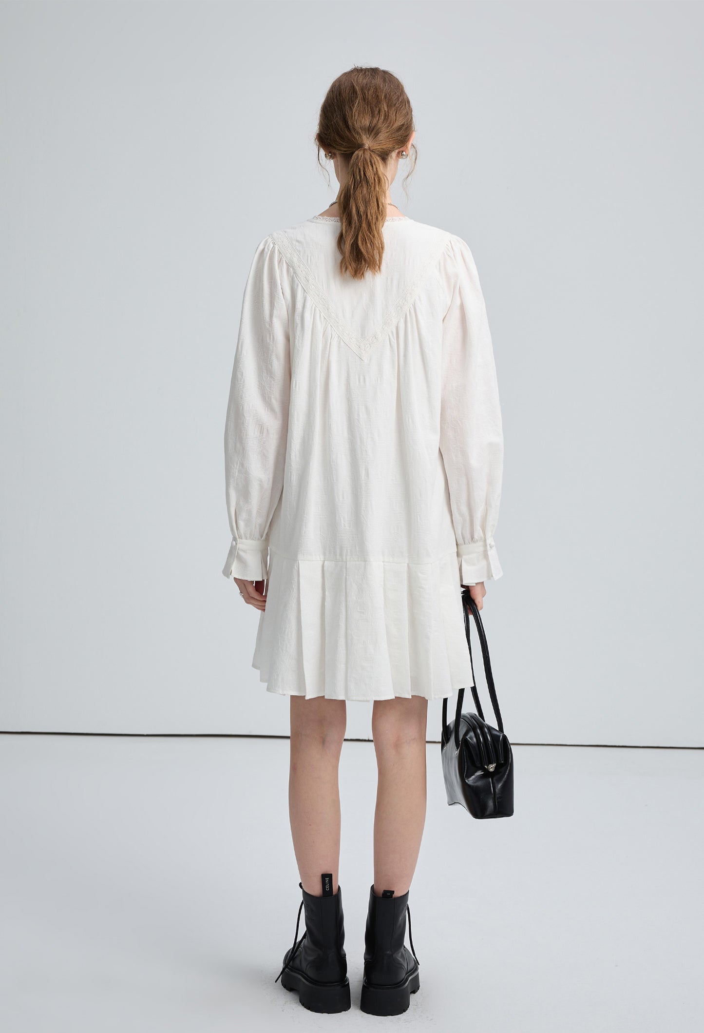 ethinical,shirt,onepiece,simple,white,cool,cute,sexy,mode