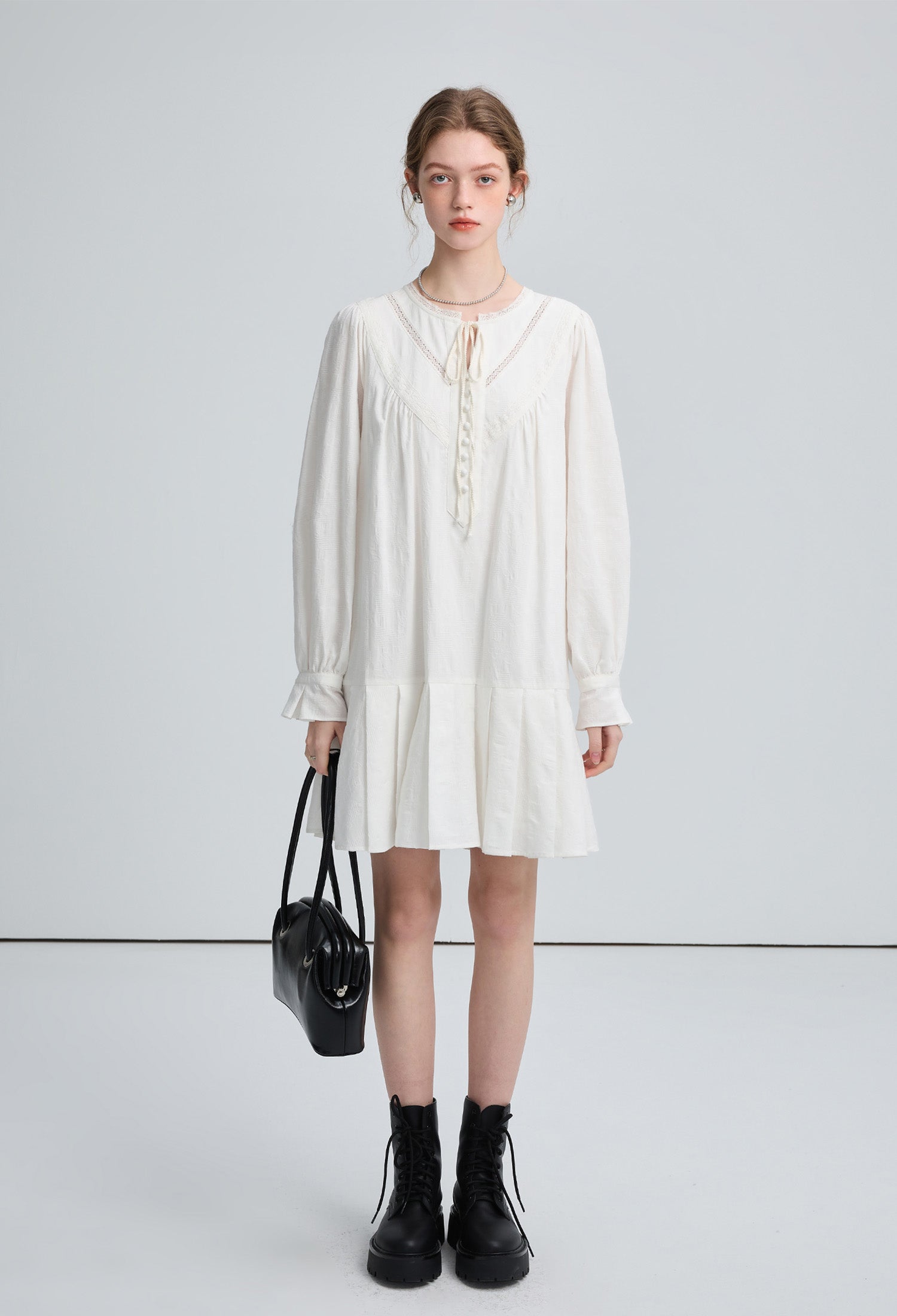 ethinical,shirt,onepiece,simple,white,cool,cute,sexy,mode