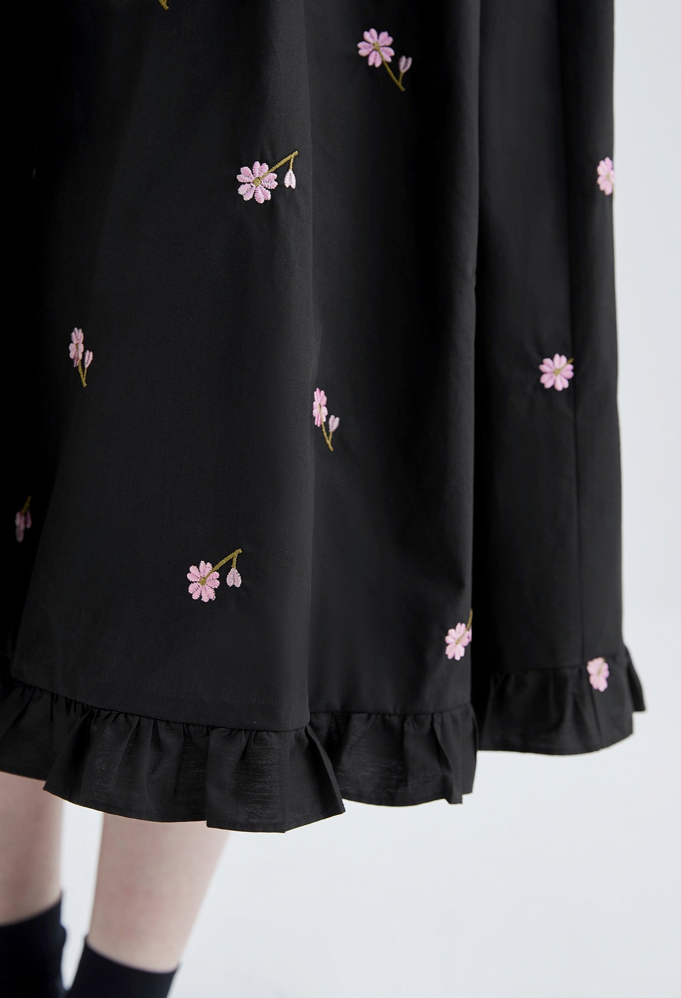 flower,petal,onepiece,black,simple,cute,cool,sexy,modern,